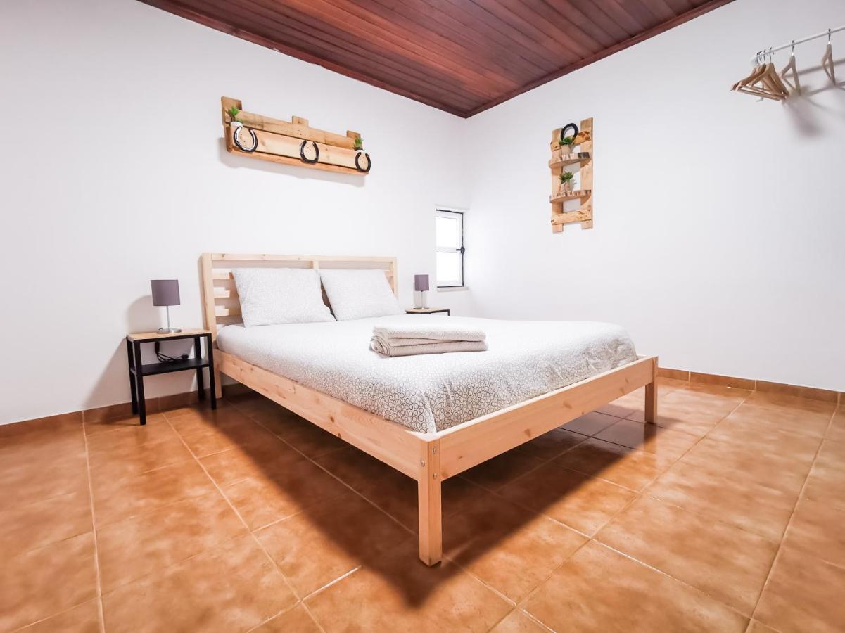 コンスタンシア Casa Poema Next To River Tejo & Zezereヴィラ エクステリア 写真