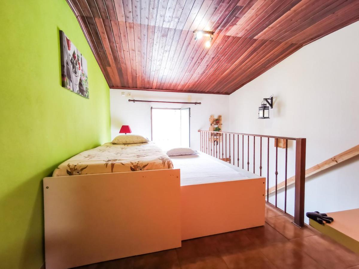 コンスタンシア Casa Poema Next To River Tejo & Zezereヴィラ エクステリア 写真